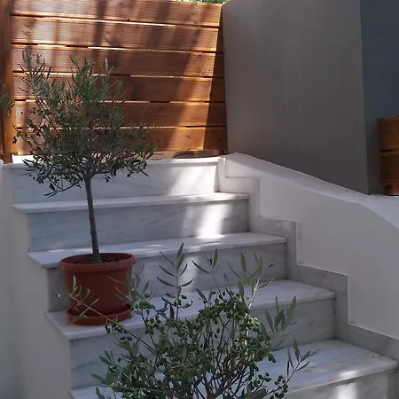 Ninolini לינה וארוחת בוקר עיר רודוס